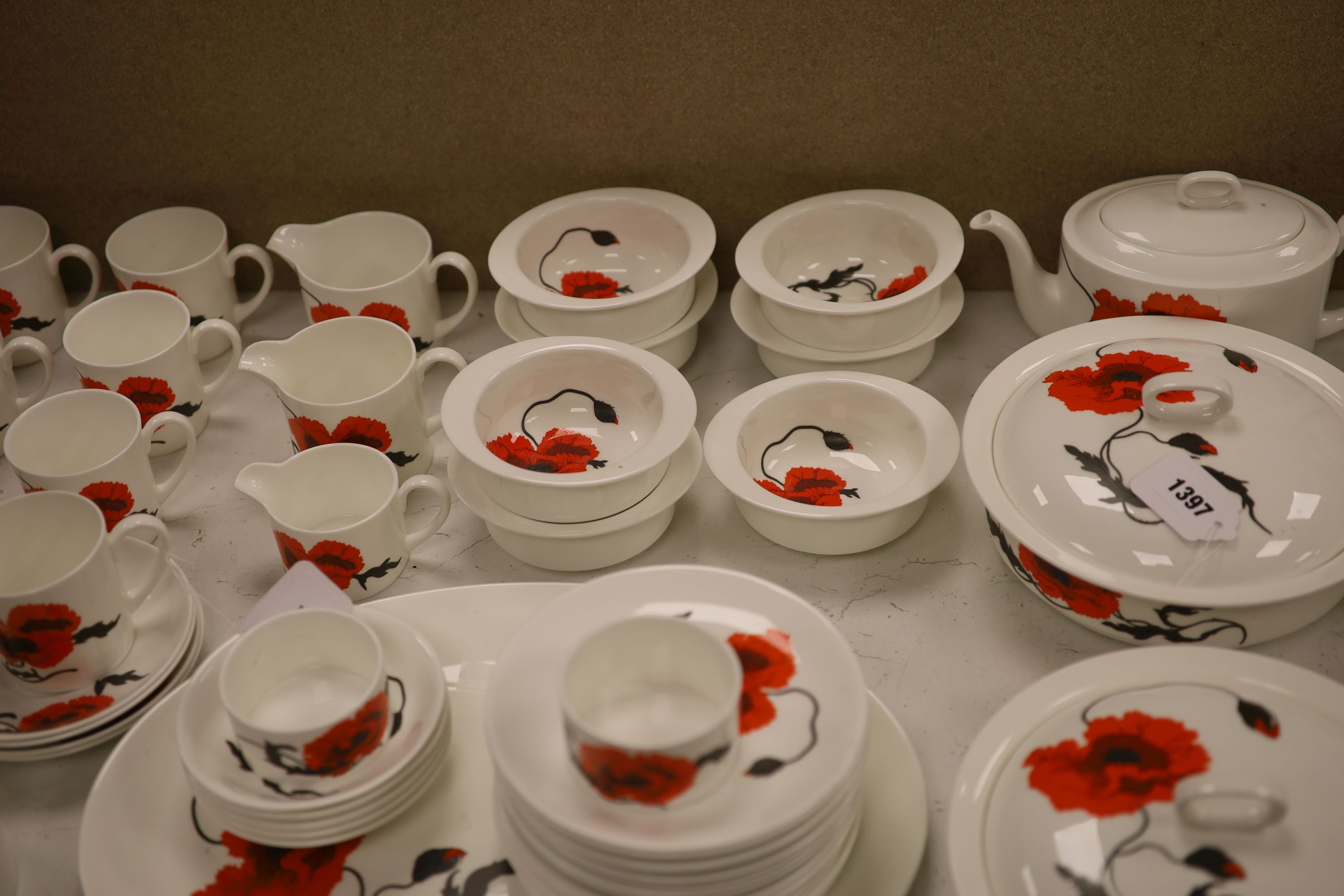 Susie Cooper for Wedgwood, an extensive collection of 'Corn Poppy' tableware,